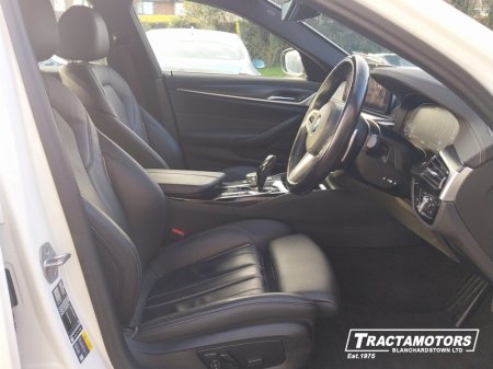 2023 BMW 5 Series - thumbnail 19