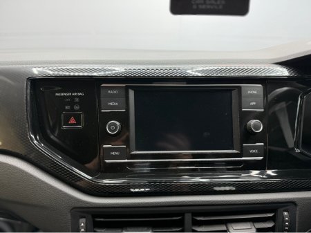 2023 Volkswagen Polo LIFE 1.0 TSI 95BHP D7F 5DR AUTO €19,950 thumbnail