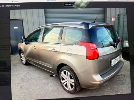 2016 Peugeot 5008 1.6 Blue Hdi 120 Active €8,899 thumbnail