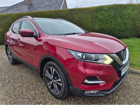 2019 Nissan Qashqai 1.5 DSL SV PREMIUM SS 18 4DR €17,950 thumbnail
