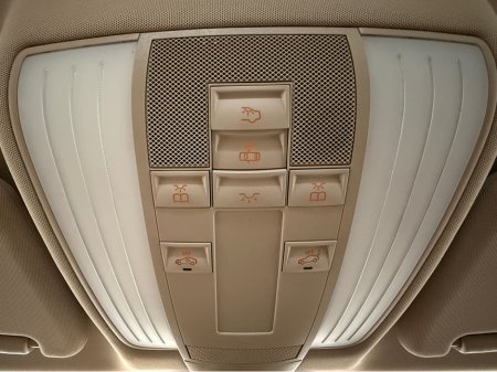 2015 Mercedes-Benz E Class - thumbnail 17