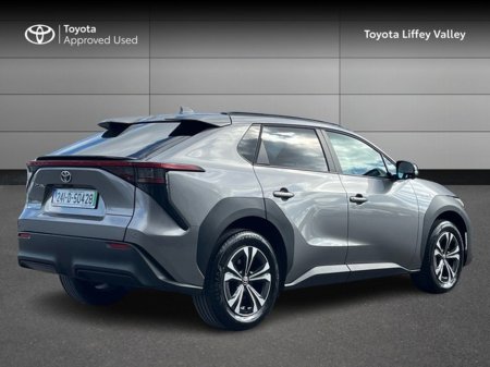 2024 Toyota bZ4X - thumbnail 2