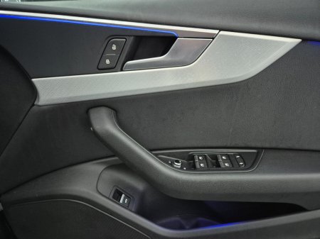 2019 Audi A4 - thumbnail 13