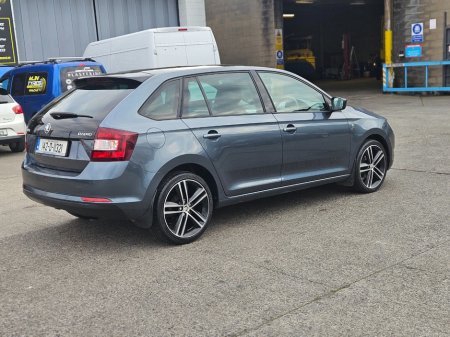 2014 Skoda Rapid - thumbnail 3