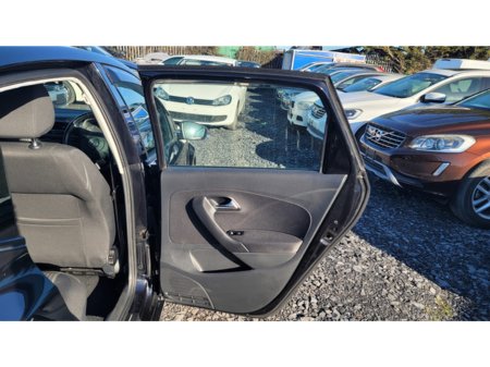 2011 Volkswagen Polo - thumbnail 7