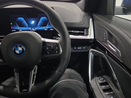 2025 BMW iX1 - thumbnail 18