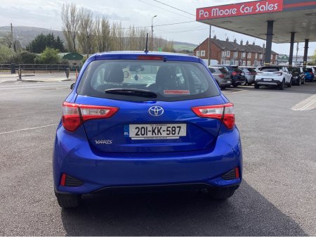 2020 Toyota Yaris - thumbnail 5