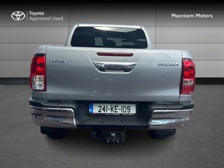 2024 Toyota Hilux - thumbnail 4