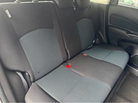 2015 Nissan Note - thumbnail 14