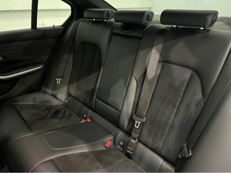 2023 BMW 3 Series - thumbnail 15