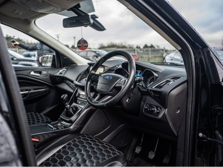 2017 Ford Kuga 2017 Kuga 1.5d TITANIUM/High spec/Warranty €13,888 thumbnail