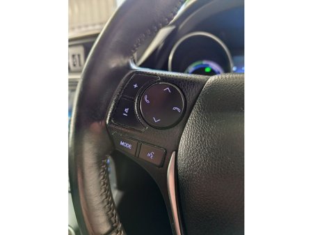 2016 Toyota Auris - thumbnail 13