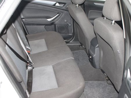 2014 Ford Mondeo - thumbnail 13