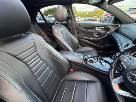 2019 Mercedes-Benz E Class - thumbnail 15