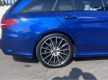 2017 Mercedes-Benz C Class - thumbnail 10