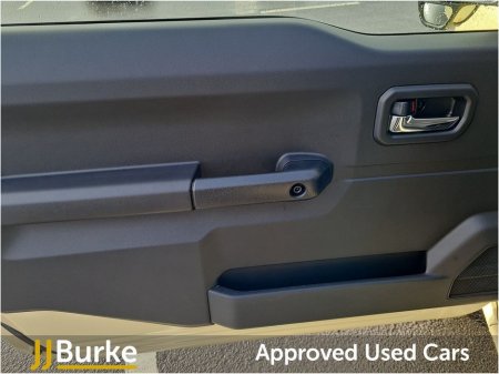 2024 Suzuki Jimny - thumbnail 15