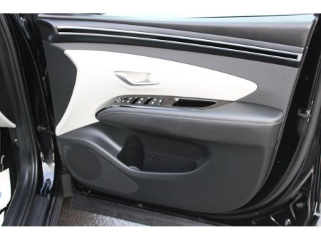 2024 Hyundai Tucson 2WD Executive Plus €37,950 thumbnail