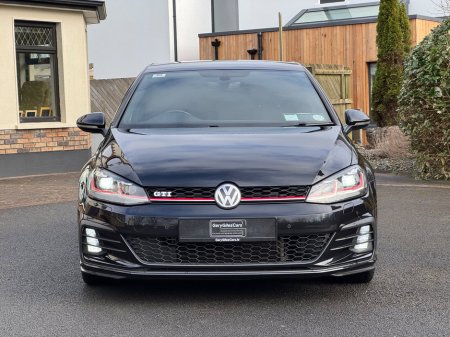 2017 Volkswagen Golf 2.0TSI 5DR 220HP GTI €24,900