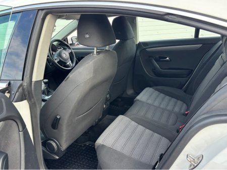 2012 Volkswagen Passat CC - thumbnail 12