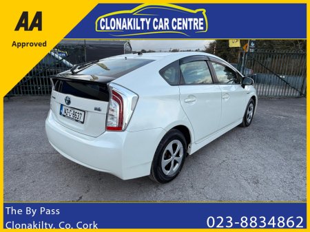 2014 Toyota Prius - thumbnail 6