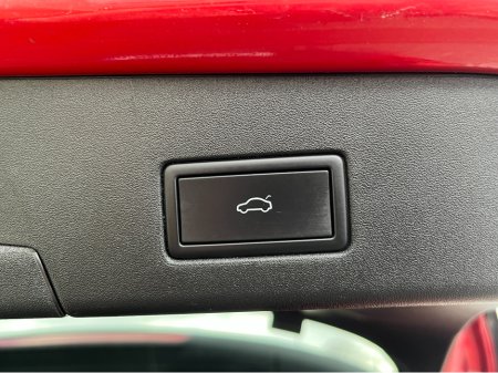 2022 Volkswagen ID.4 PRO TECH 77KWH //MASSIVE SPEC//HEATED ELECTRIC MEMORY MASSAGE SEATS//PANORAMIC GLASS ROOF//HEAD UP DISPLAY//360 PARKING CAMERAS// €28,950 thumbnail