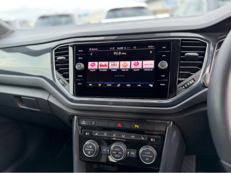 2020 Volkswagen T-Roc - thumbnail 22