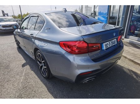 2018 BMW 5 Series - photo 6