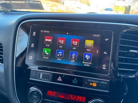 2019 Mitsubishi Outlander - thumbnail 24