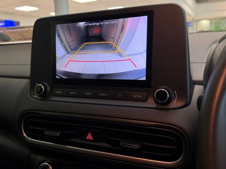 2023 Hyundai Kona 1.0 T-GDI Executive €24,995 thumbnail