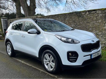 2017 Kia Sportage - thumbnail 2