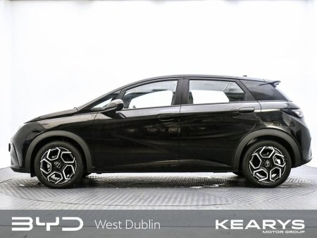 2026 BYD Dolphin Order your 261 Dolphin Comfort Black today! €31,769 thumbnail