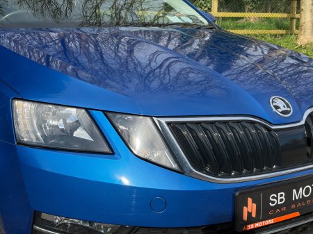 2019 Skoda Octavia - thumbnail 11