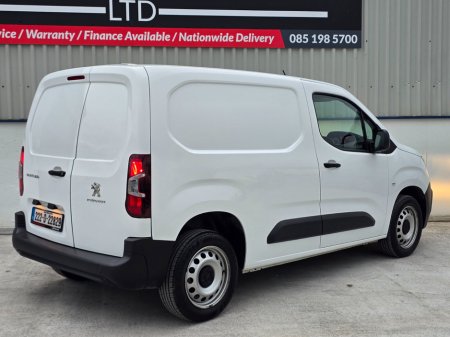 2022 Peugeot Partner - thumbnail 7