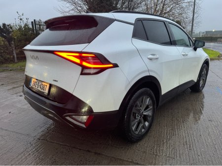 2024 Kia Sportage - thumbnail 2