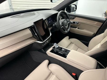 2026 Volvo XC90 T8 PLUS DARK *IN STOCK* €225 P/W 3YRS €104,995