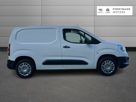 2021 Opel Combo - thumbnail 5