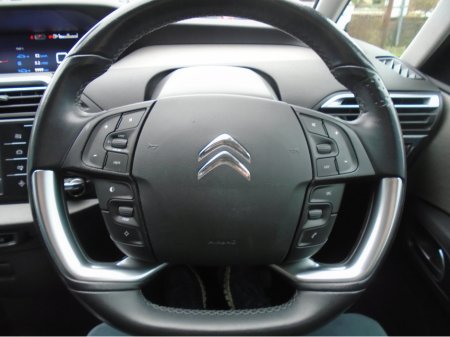 2016 Citroen Grand C4 Picasso GRAND 1.6 BLUE HDI 1 120 EXCLUSIVE 5DR 120BHP €10,950 thumbnail