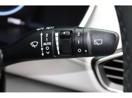 2024 Hyundai Santa Fe 1.6 PHEV 4WD Premium thumbnail