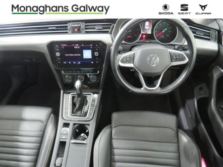 2020 Volkswagen Passat - thumbnail 19