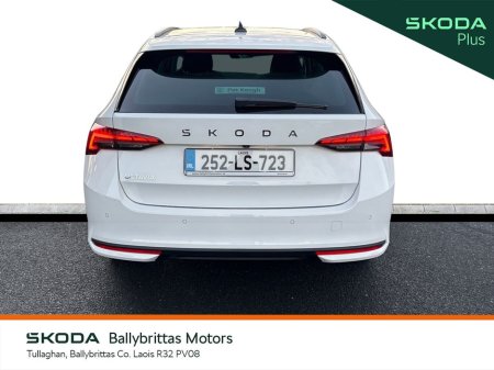 2025 Skoda Octavia Selection 1.5TSI 115HP €32,950 thumbnail