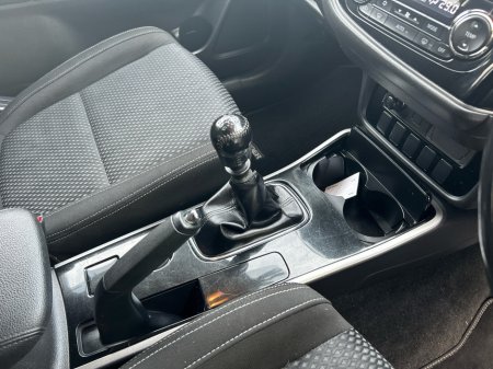 2017 Mitsubishi Outlander - thumbnail 10