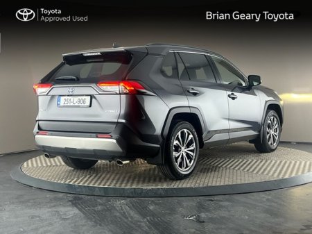 2025 Toyota Rav4 HYBRID SOL €47,950 thumbnail