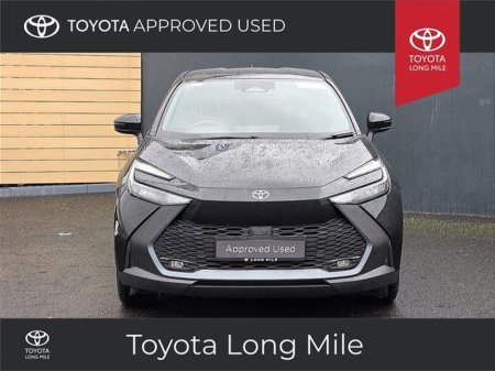 2024 Toyota C-HR Sport €34,495 thumbnail