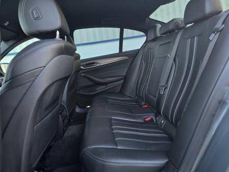 2018 BMW 5 Series 520d M Sport Auto €27,950 thumbnail