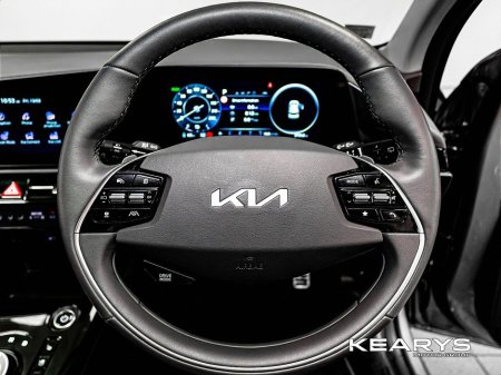 2023 Kia Niro - thumbnail 10