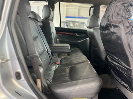 2009 Toyota Landcruiser - thumbnail 11