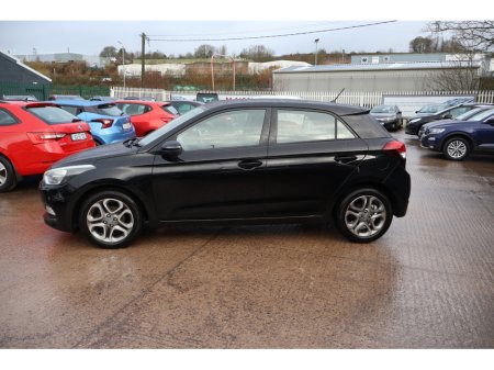 2017 Hyundai i20 Active Low Mileage €11,995 thumbnail