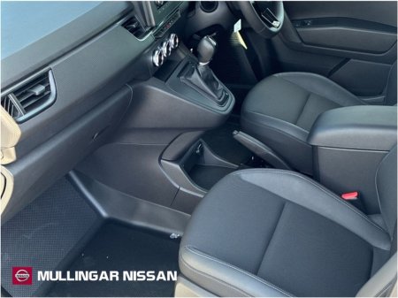 2025 Nissan Townstar - thumbnail 3