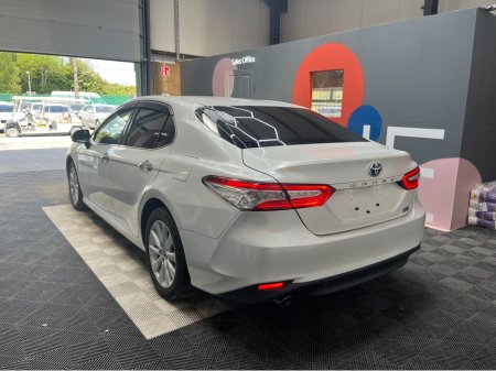 2019 Toyota Camry 2.5 HYRBID / 94k KMs / REVERSE CAMERA , ADAPTIVE CRUISE & MORE €22,950