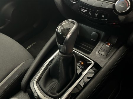 2020 Nissan Qashqai 1.3**SEMI DIGITAL DASH**PANORAMIC ROOF**TOUCH SCREEN MEDIA**DUAL CLIMATE CONTROL**REVERSE CAMERA**MULTIFUNCTIONAL STEERING WHEEL**BLACK CLOTH INTERIOR**ELECTRIC HANDBRAKE**FINANCE AVAILABLE** €20,995 thumbnail